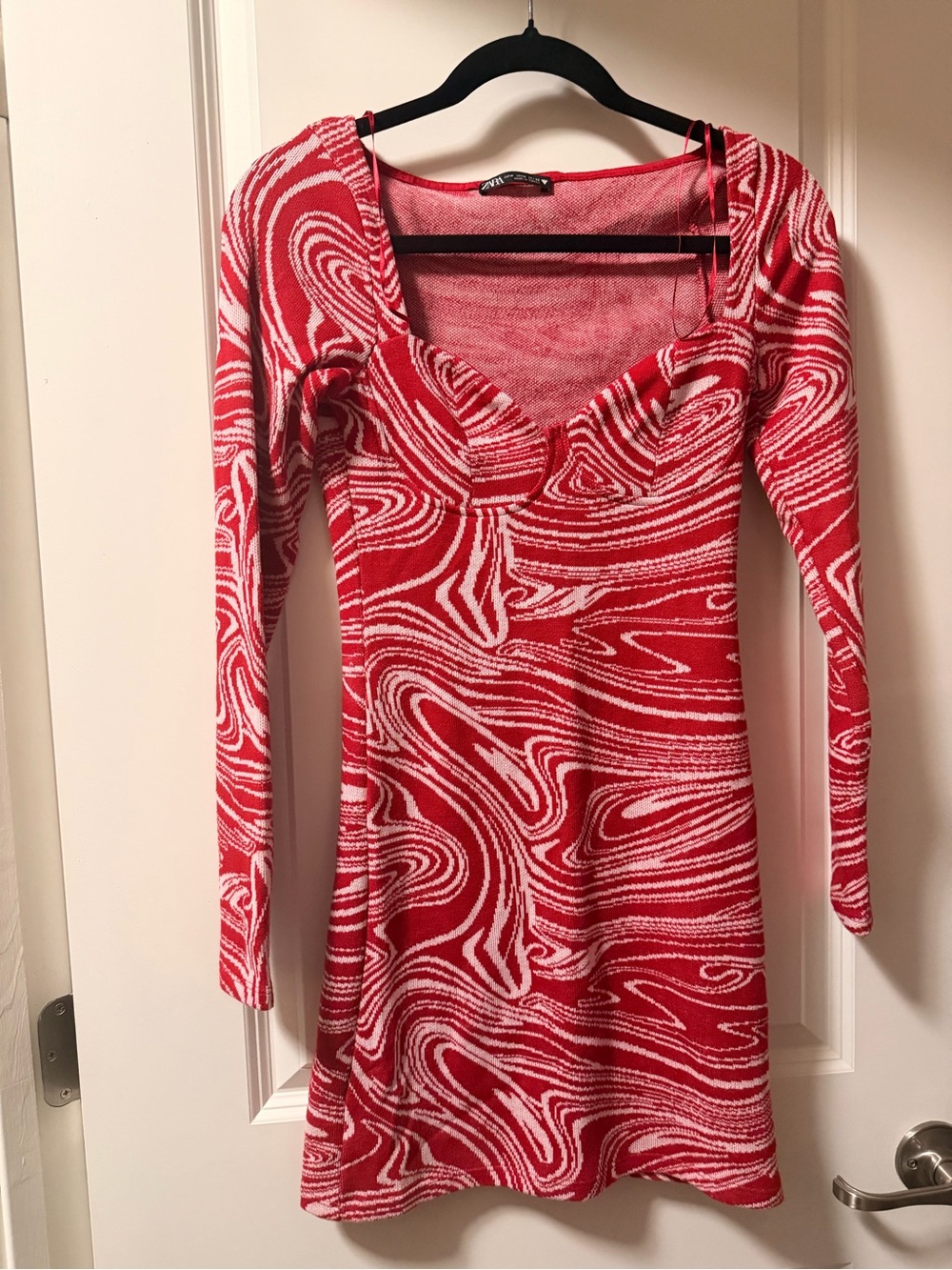 Zara Swirl Long-Sleeve Knit Dress